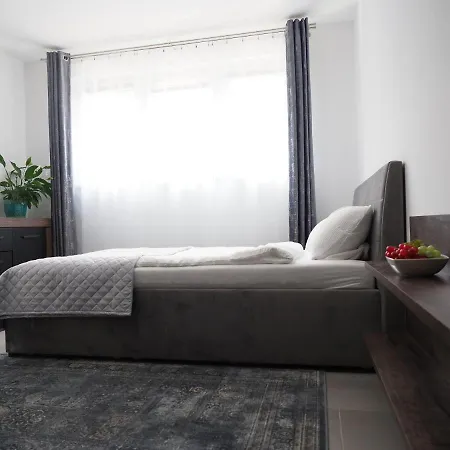 Adobe - Przytulny I Free Parking Apartamento *