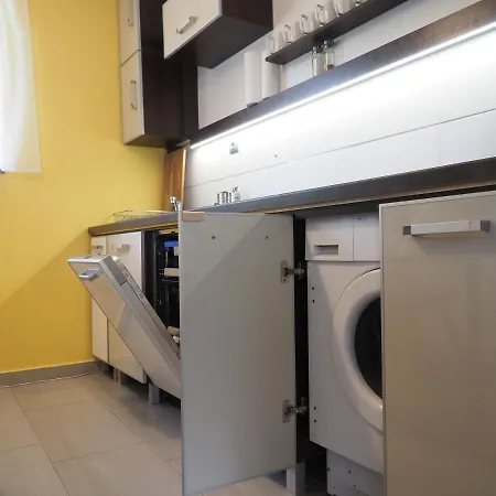 Adobe - Przytulny I Free Parking Apartamento *